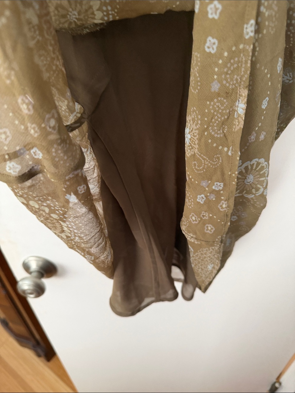 GAP Taupe Silk Floral Lace-Trim Top - Picture 10 of 10